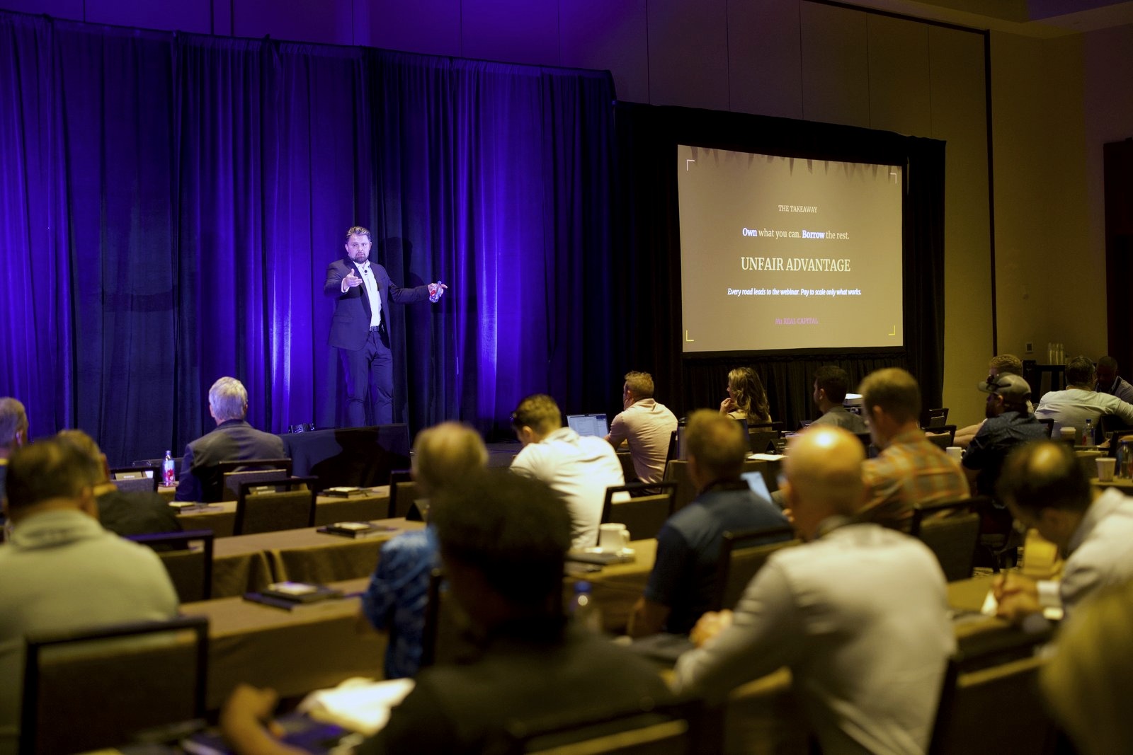 Marcin Drozdz on the main stage at an M1 workshop